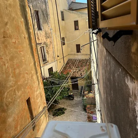 Centro Storico Apartment Terracina